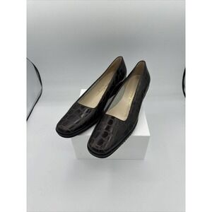 Salvatore Ferragamo Women's Brown Embossed Croc Leather Loafers Narrow 8.5 3A